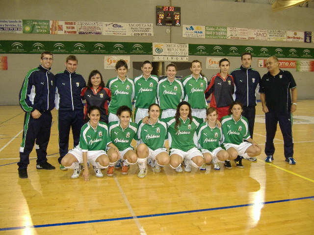 Antonio Gallardo Martínez Antonio Gallardo Martínez con la Selección Andaluza Absoluta Femenina de fútbol sala subcampeona de España en 2009